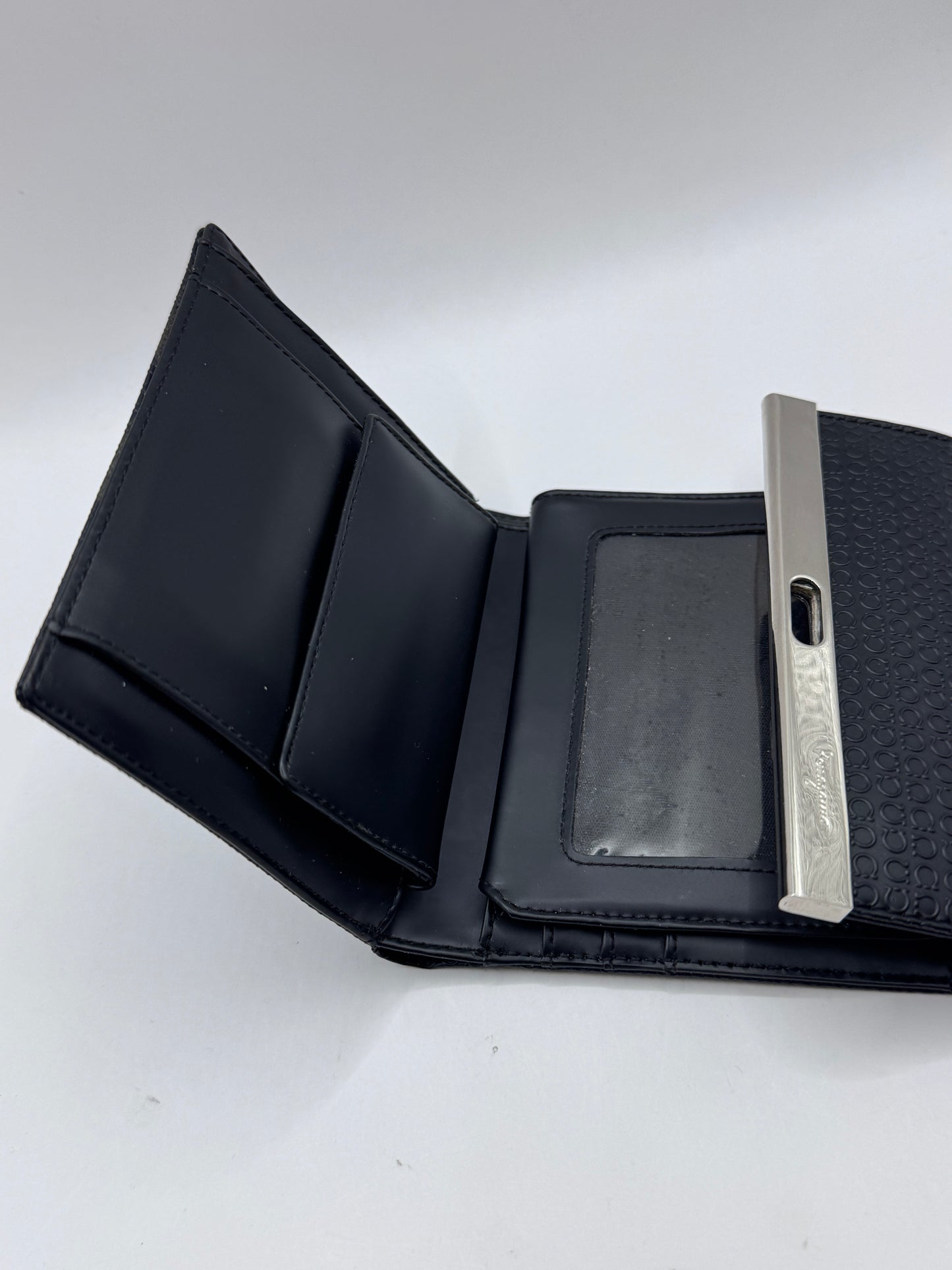 Salvatore Ferragamo Gancini Monogram Bifold Wallet – Excellent Condition