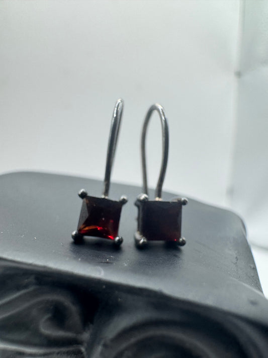 Vintage 925 Sterling Silver Dark Red Stone Earrings