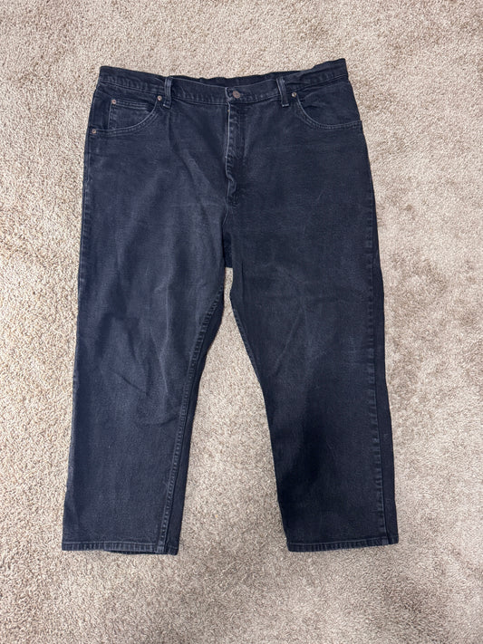 Vintage Wrangler Women’s Jeans – W40 L32, Dark Wash Denim, Classic Straight Leg