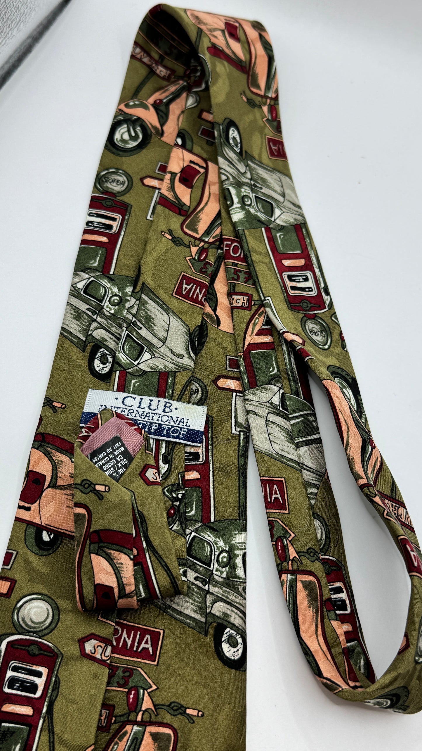 Vintage Club International 100% Silk California Scenic Tie, Olive Green Novelty Print