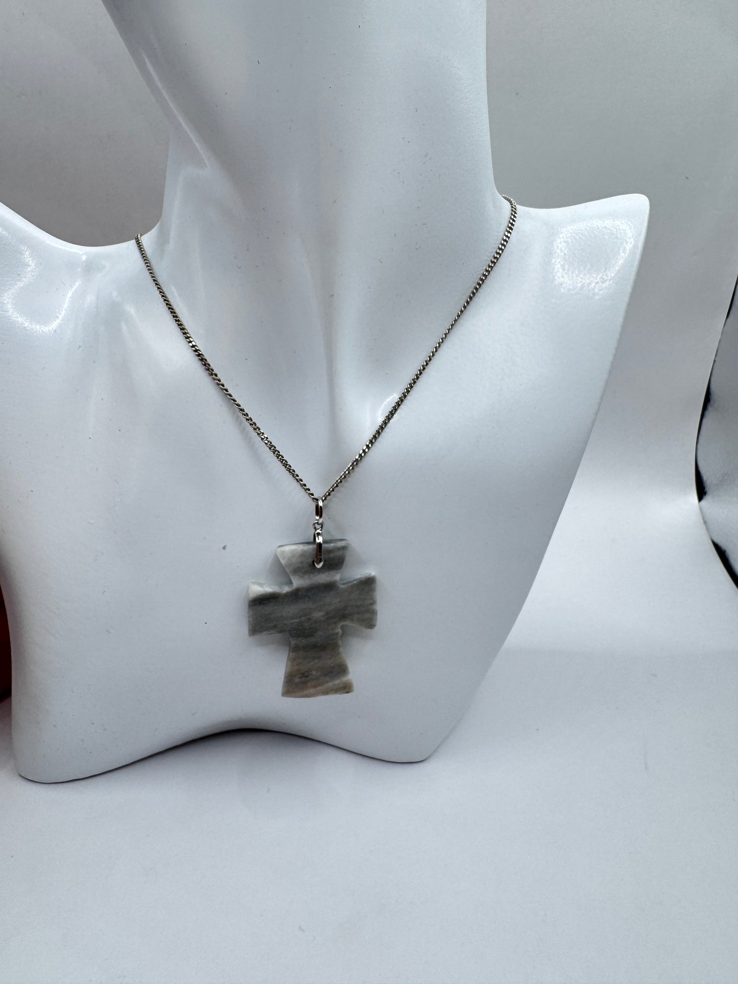 Vintage Sterling Silver 925 Stone Cross Pendant Necklace – Excellent Condition