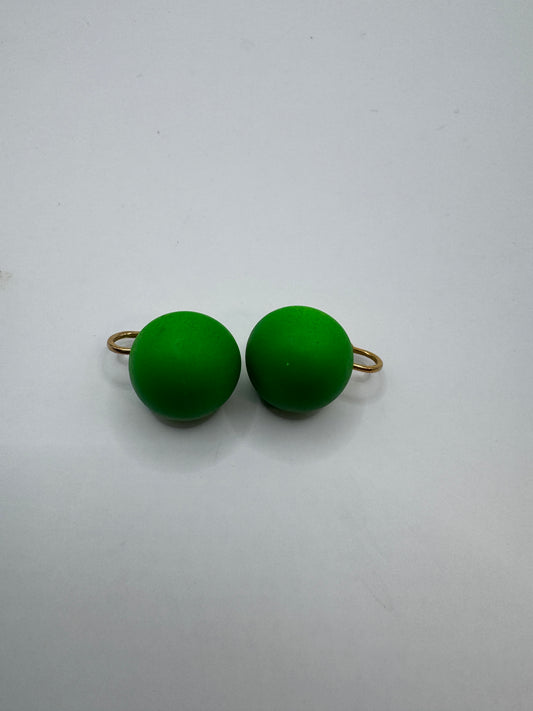 Vintage Green Clip-On Earrings – Colorful Retro Accent