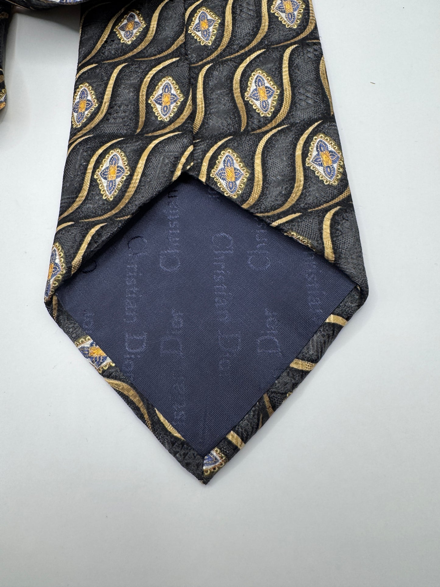 Christian Dior 100% Silk Tie – Vintage Black & Gold Pattern, 58” x 4”