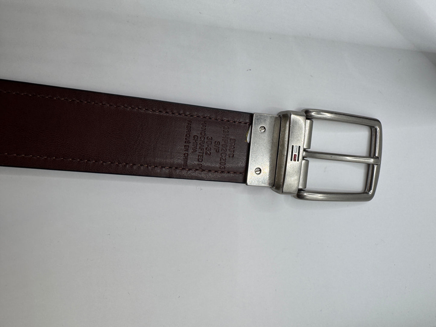 Tommy Hilfiger Men’s Reversible Leather Belt – Black & Brown, 37.5” x 1.5”