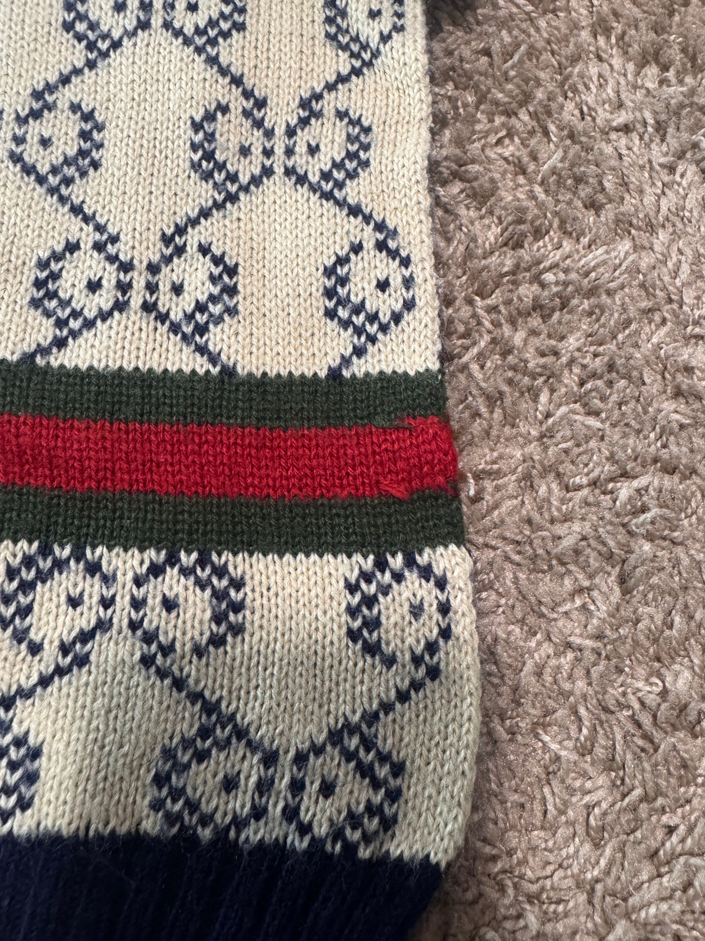 Vintage Gucci Men’s Wool Scarf – Navy & Cream Monogram, 70” x 12”