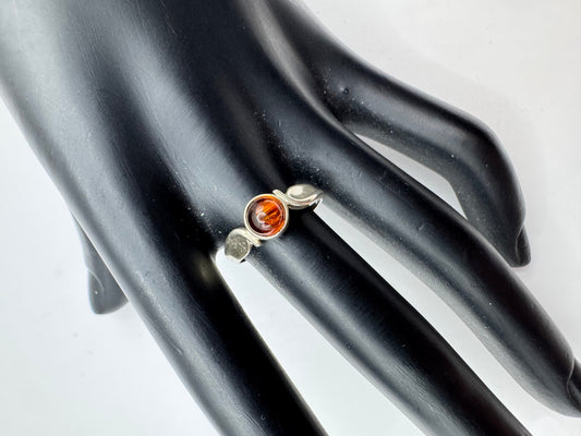 Silver 925 Amber Leaf Ring Size 8.5