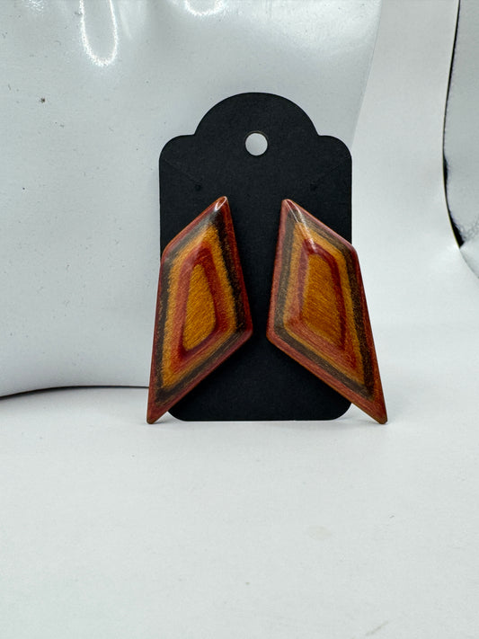 Vintage Geometric Wooden Earrings – Retro Diamond Shape Statement Studs