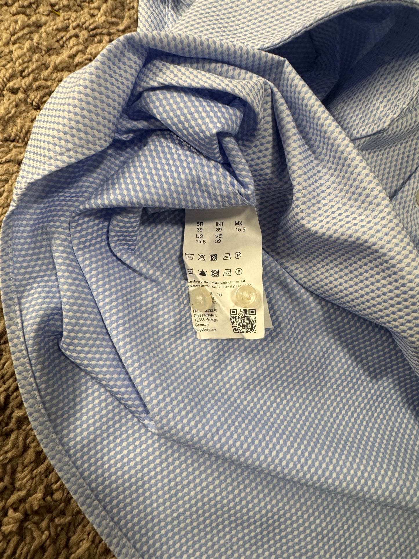 BOSS Men’s Dress Shirt – Size M (15 1/2), Light Blue Microprint