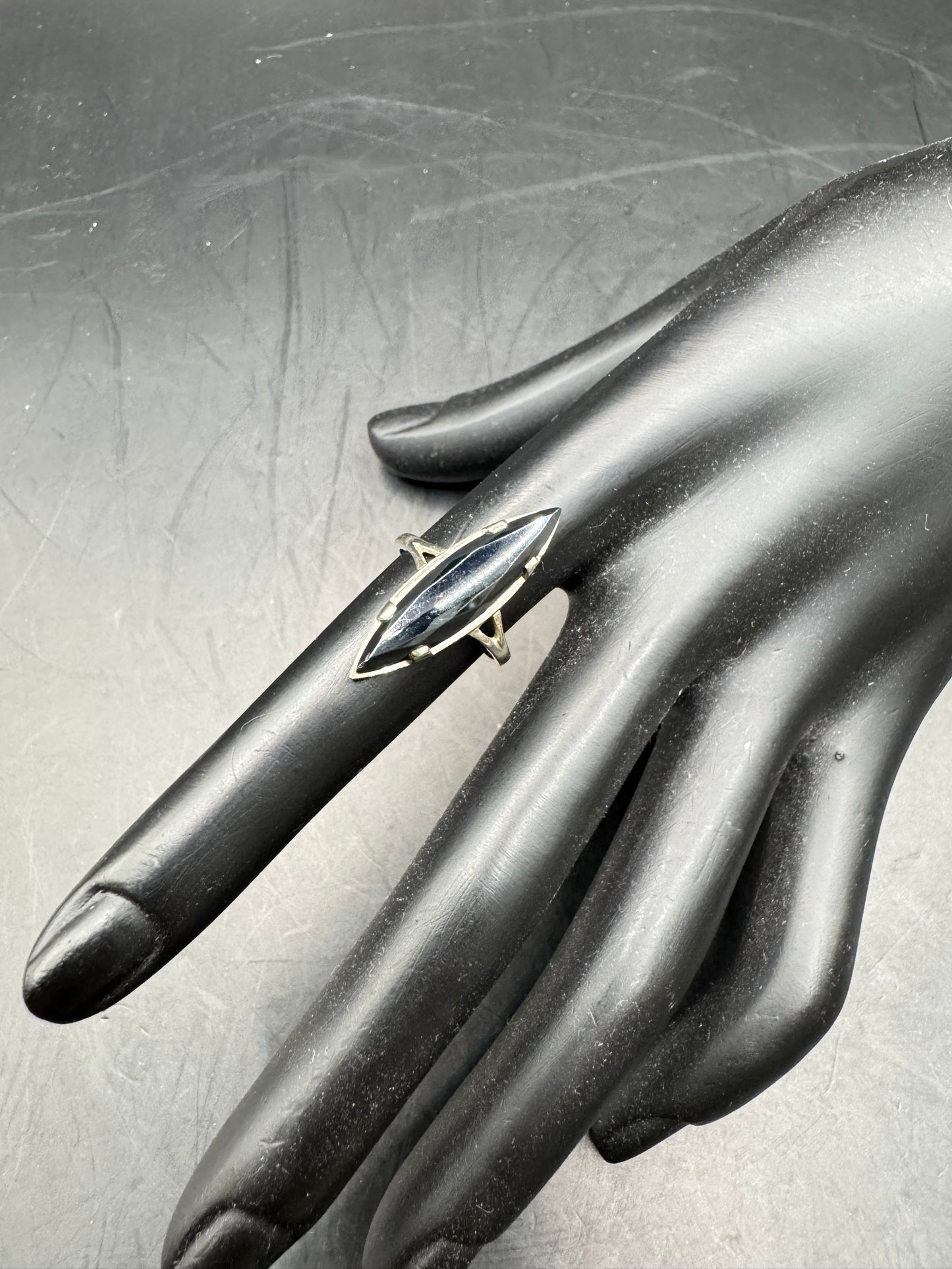Vintage 10K White Gold Ring - size 5