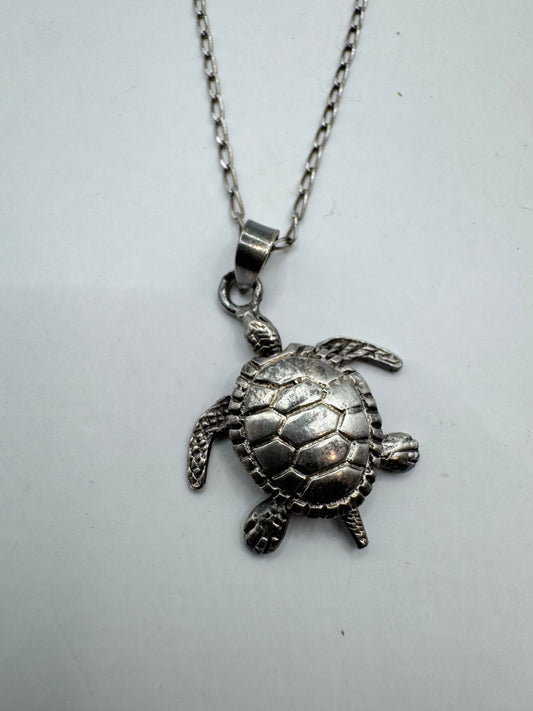 Sterling Silver Articulated Turtle Necklace – 16.5”