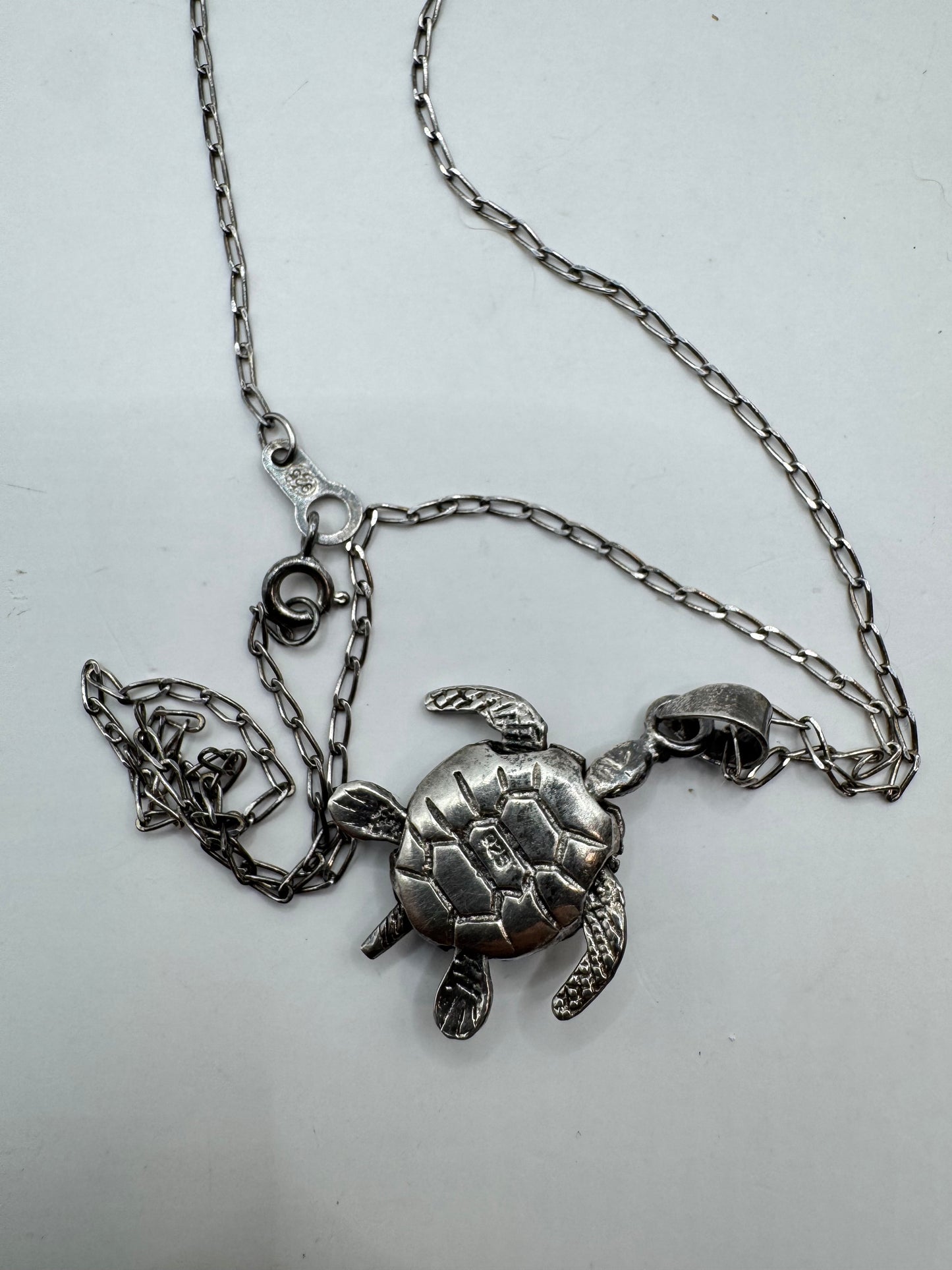 Sterling Silver Articulated Turtle Necklace – 16.5”