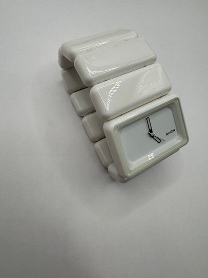 Nixon The Vega Watch – White, Minimalist Design, Working Condition
