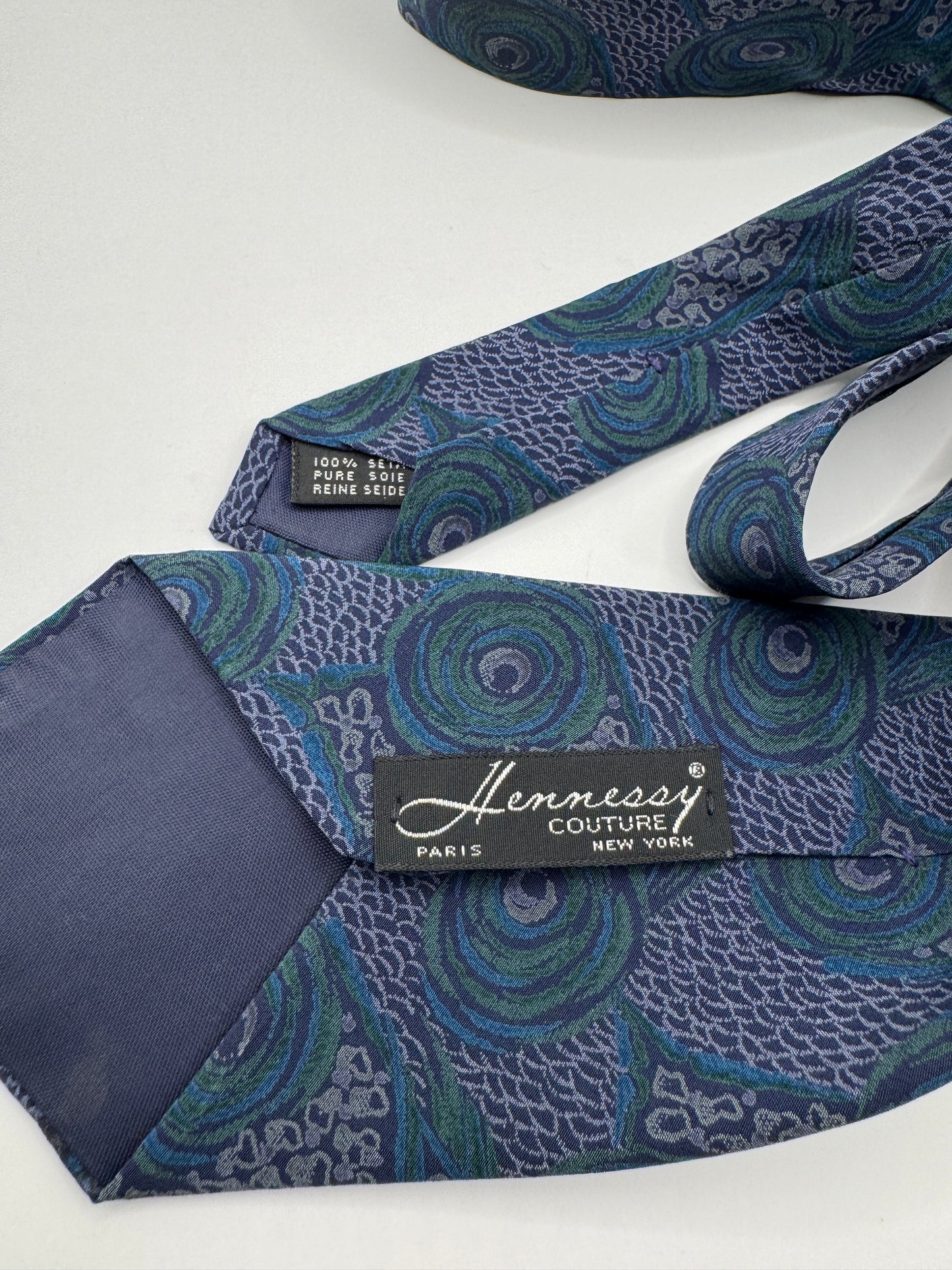 Vintage Hennessy Couture 100% Silk Tie – Blue & Green Abstract Pattern, 56” x 3.5”