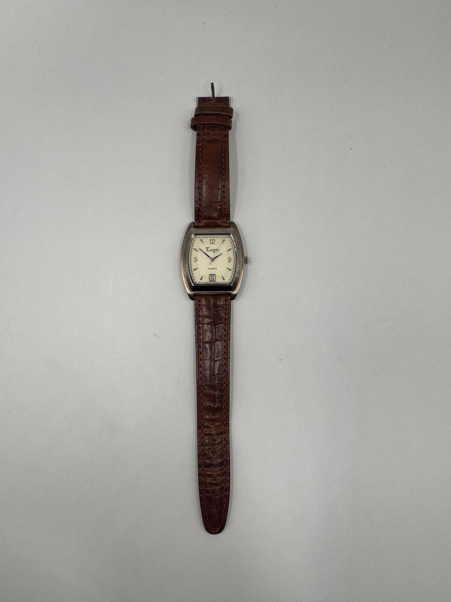 Vintage Luger Swiss Men’s Watch – Classic Design, Brown Leather Strap