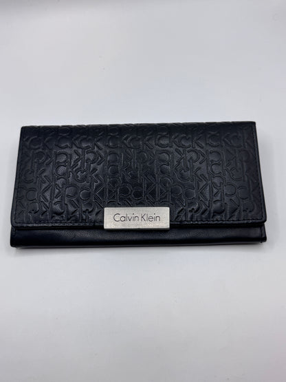 Vintage Calvin Klein Women’s Black Full Grain Leather Wallet, 7.5” x 4” – Good Condition