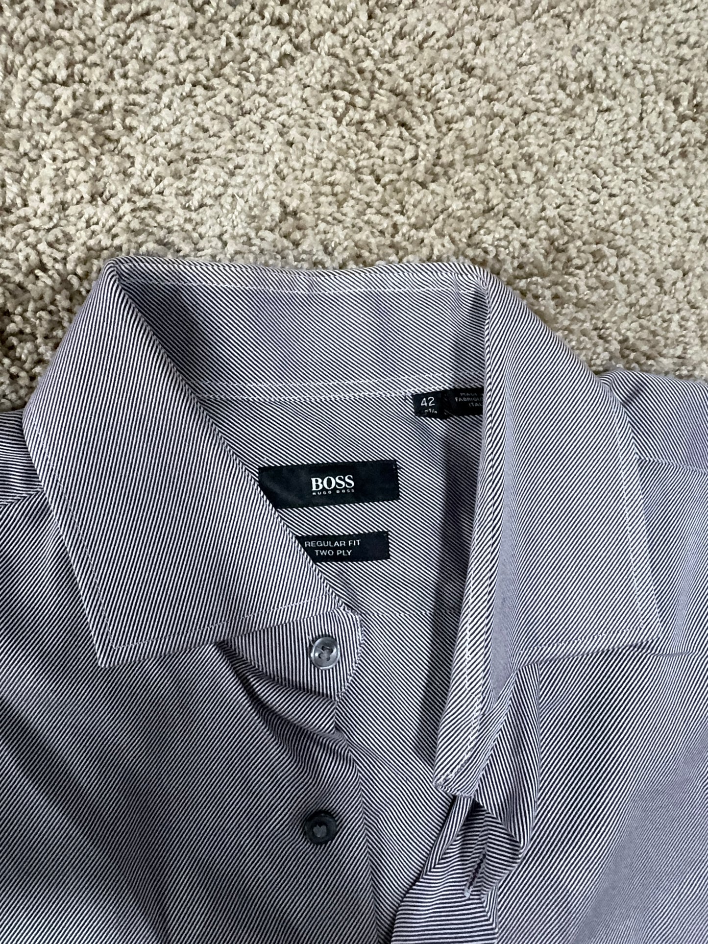 Boss Hugo Boss Men’s Dress Shirt – Size 42 (16 1/2), Regular Fit, Made in Italy