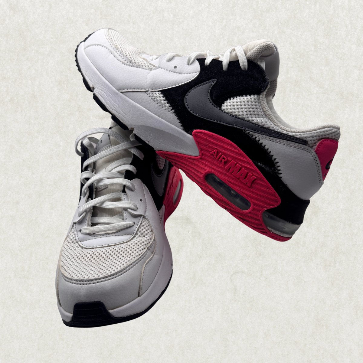 Nike Women’s Air Max Sneakers – Size US 9, White/Black/Pink, Retro Runner Style