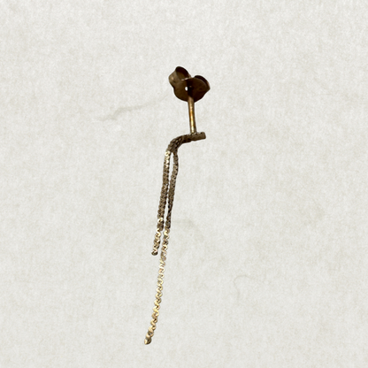 Vintage 10k Gold Single Dangle Earring – Fine Chain Accent