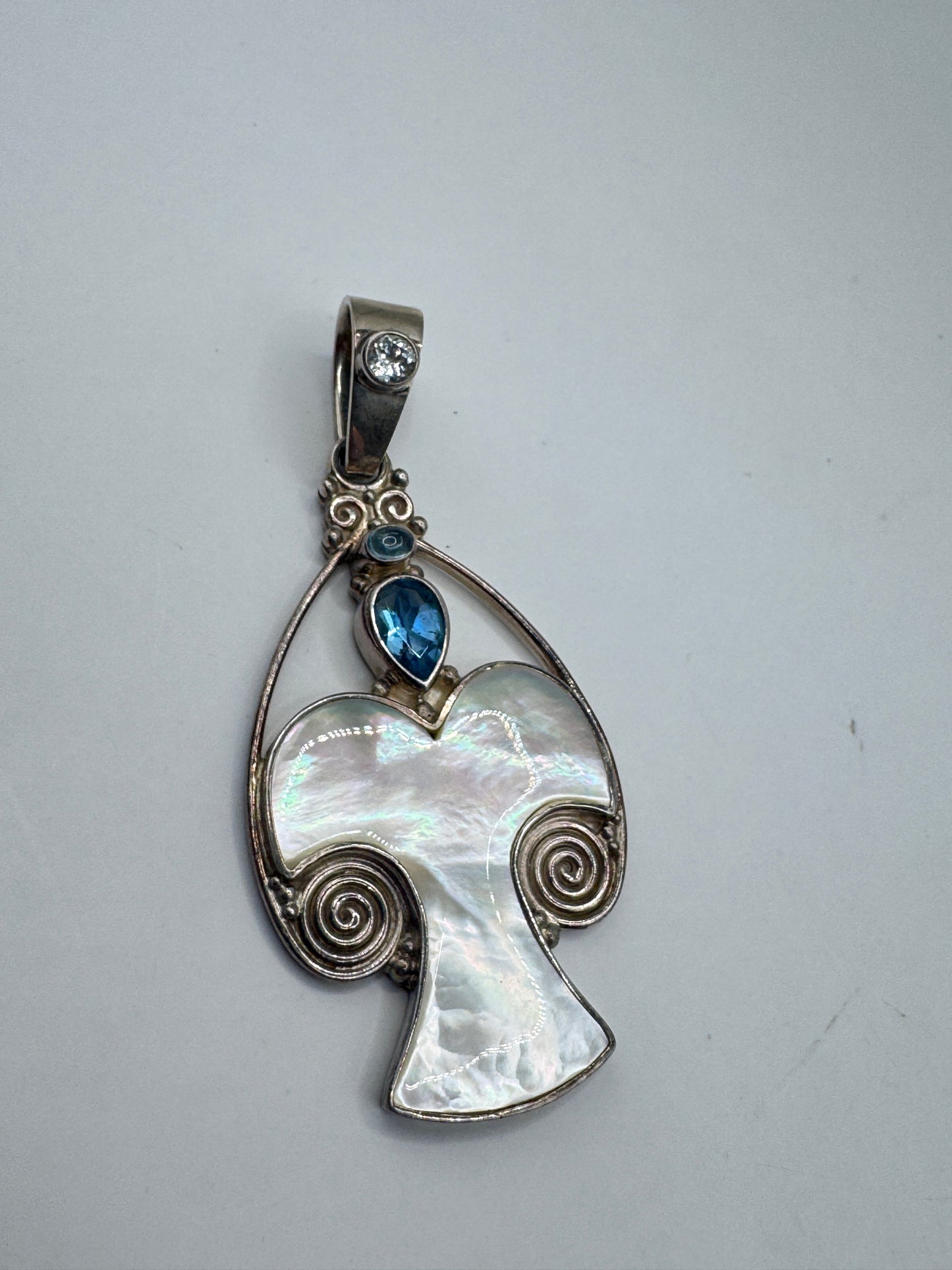 RARE Large Sajen Sterling Silver Mother of Pearl & Topaz Stylized Angel Pendant – Excellent Condition