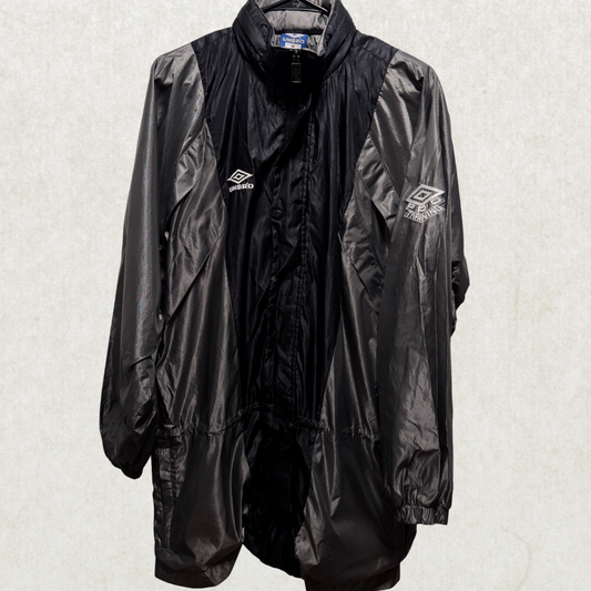 Umbro Pro Training Vintage 90s Football/Soccer Nylon Jacket – Size M