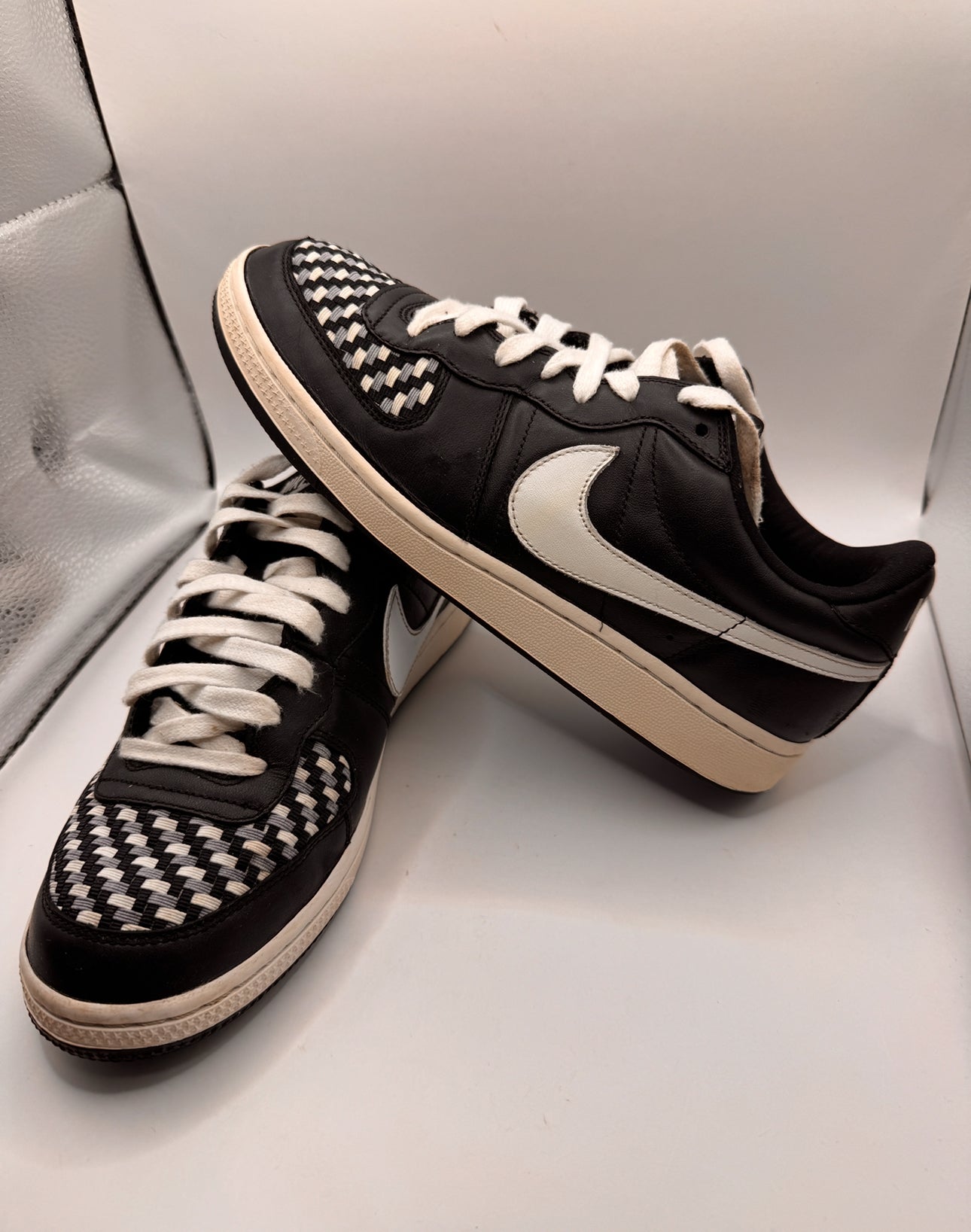 Nike Air Legend Woven Force One Limited – US 8.5 / EU 42