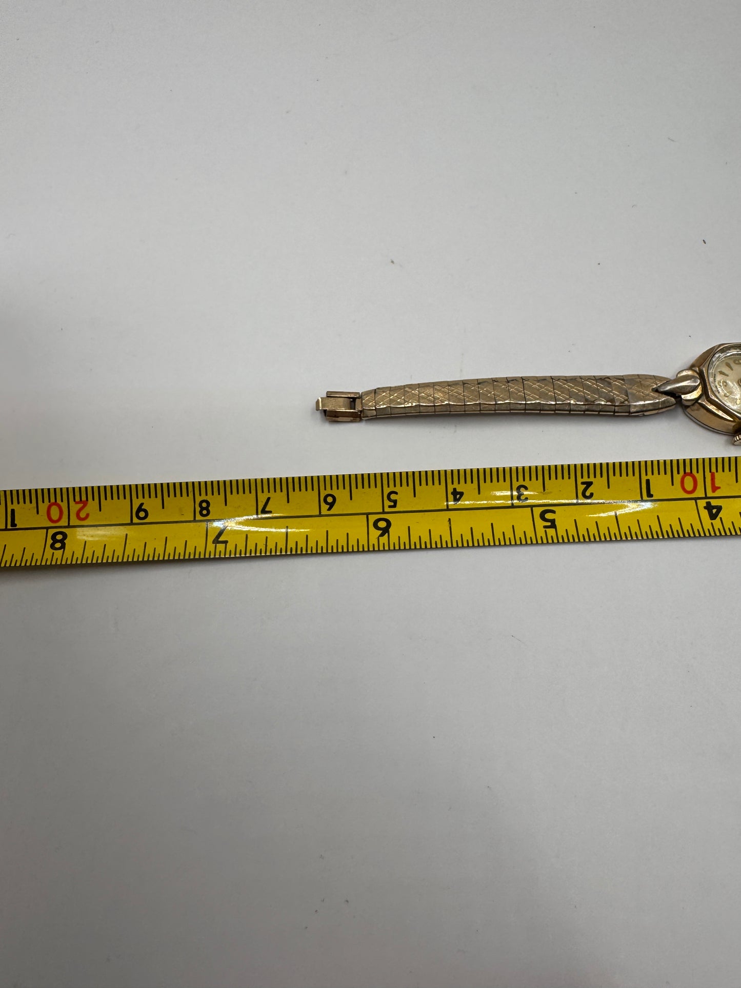 Vintage Caravelle Ladies’ Watch – 10k Gold-Plated, Mechanical, Working