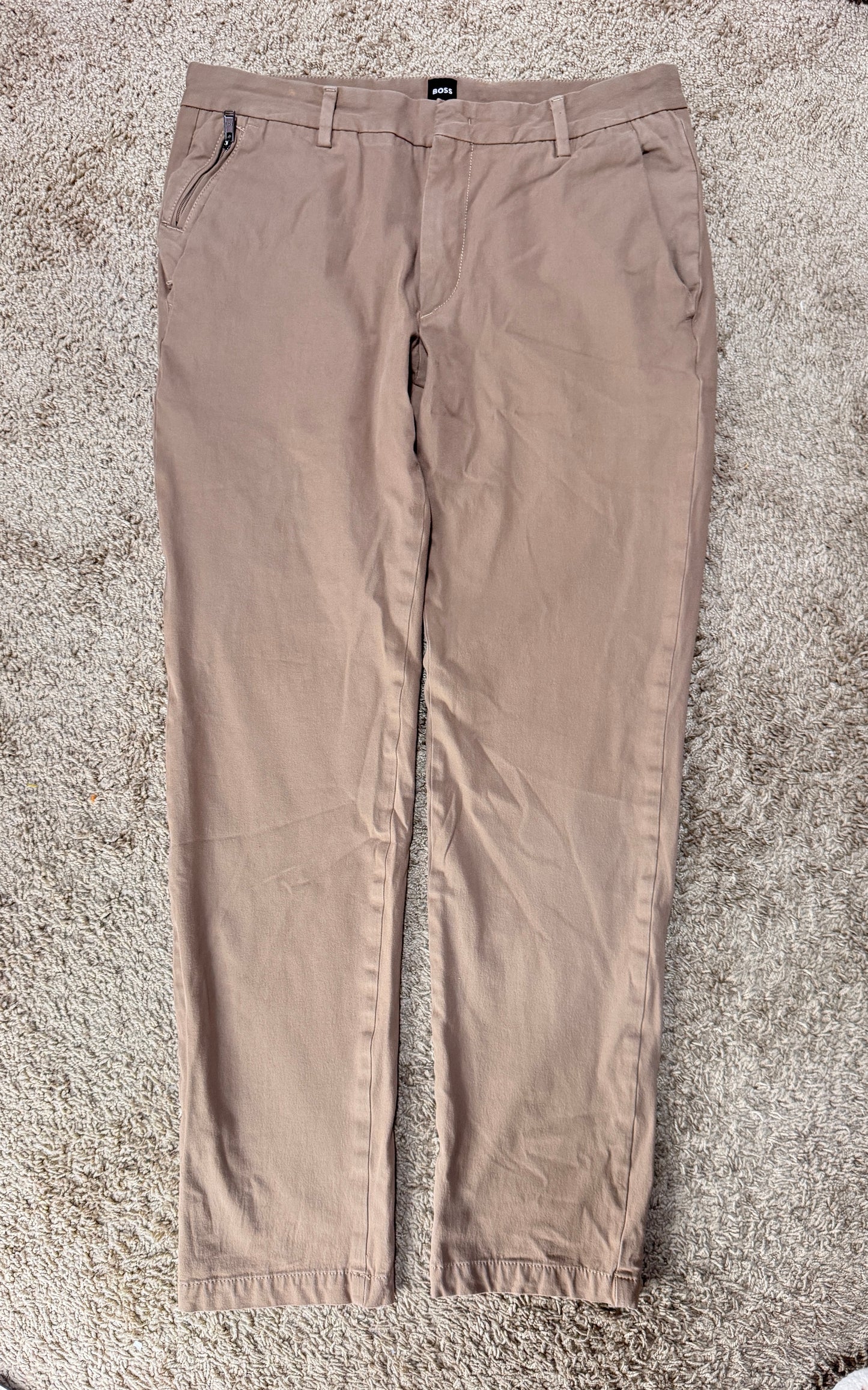 BOSS Hugo Boss Kaito Slim Fit Pants – Size 32R, Taupe/Beige, Dress Chinos