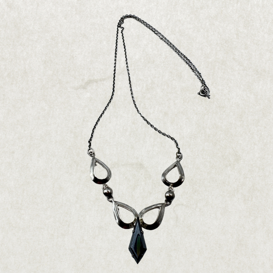 Vintage Mid-Century Titan Sterling Silver Hematite “Black Alaskan Diamond” Necklace – Excellent Condition