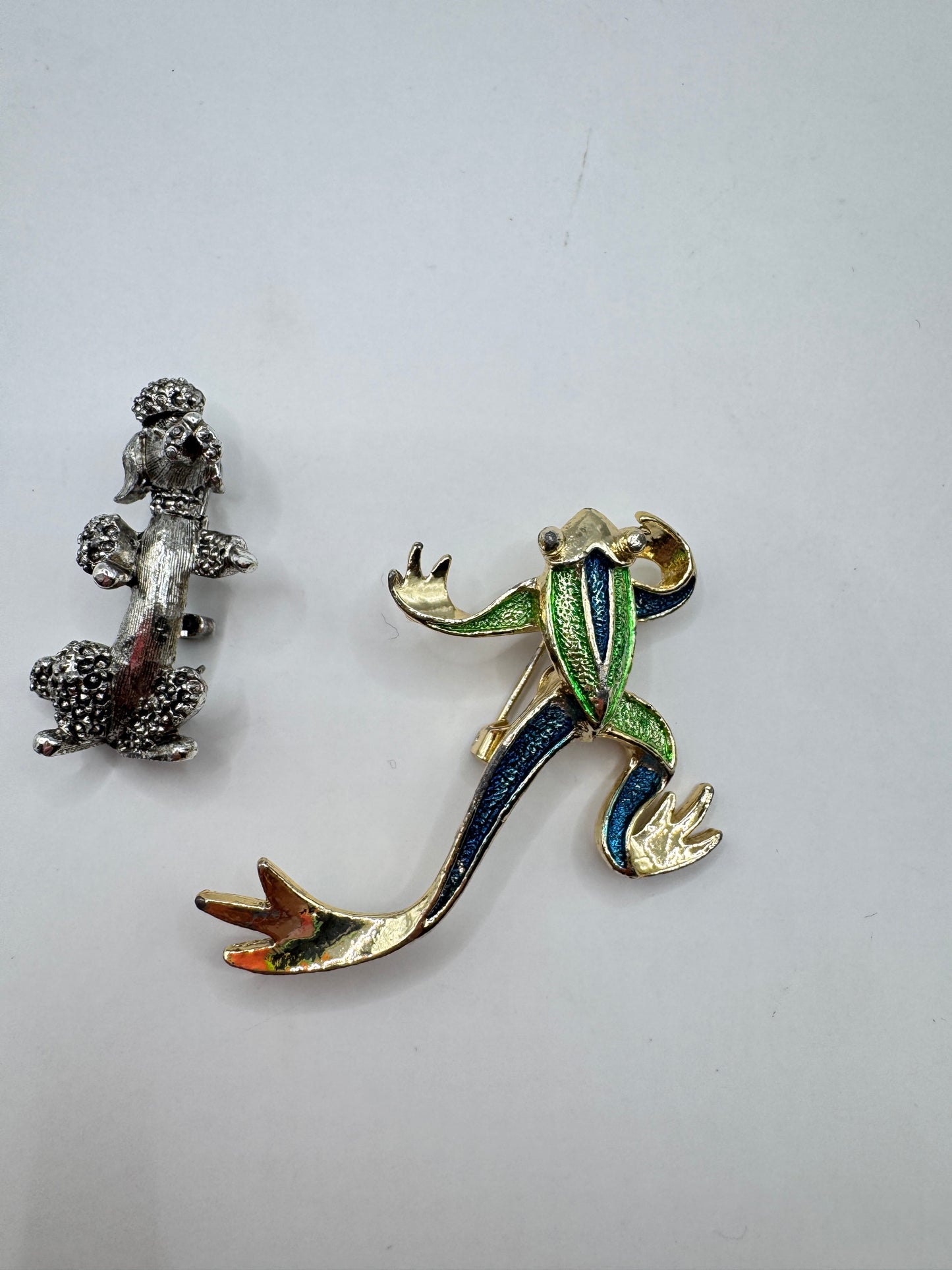 Gerry’s Poodle & Frog Brooch Set – Silver & Gold-Tone Metal Pins