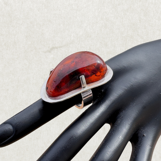 Fischland Ostseeschmuck Sterling Silver Ring Mogens Godskesen with Baltic Amber, Size 7.5