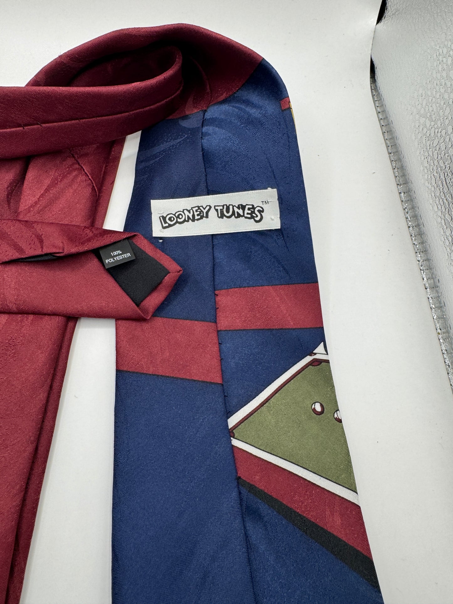 Vintage Looney Tunes Tie – Billiards Cartoon Print, 100% Polyester, 55” x 4”