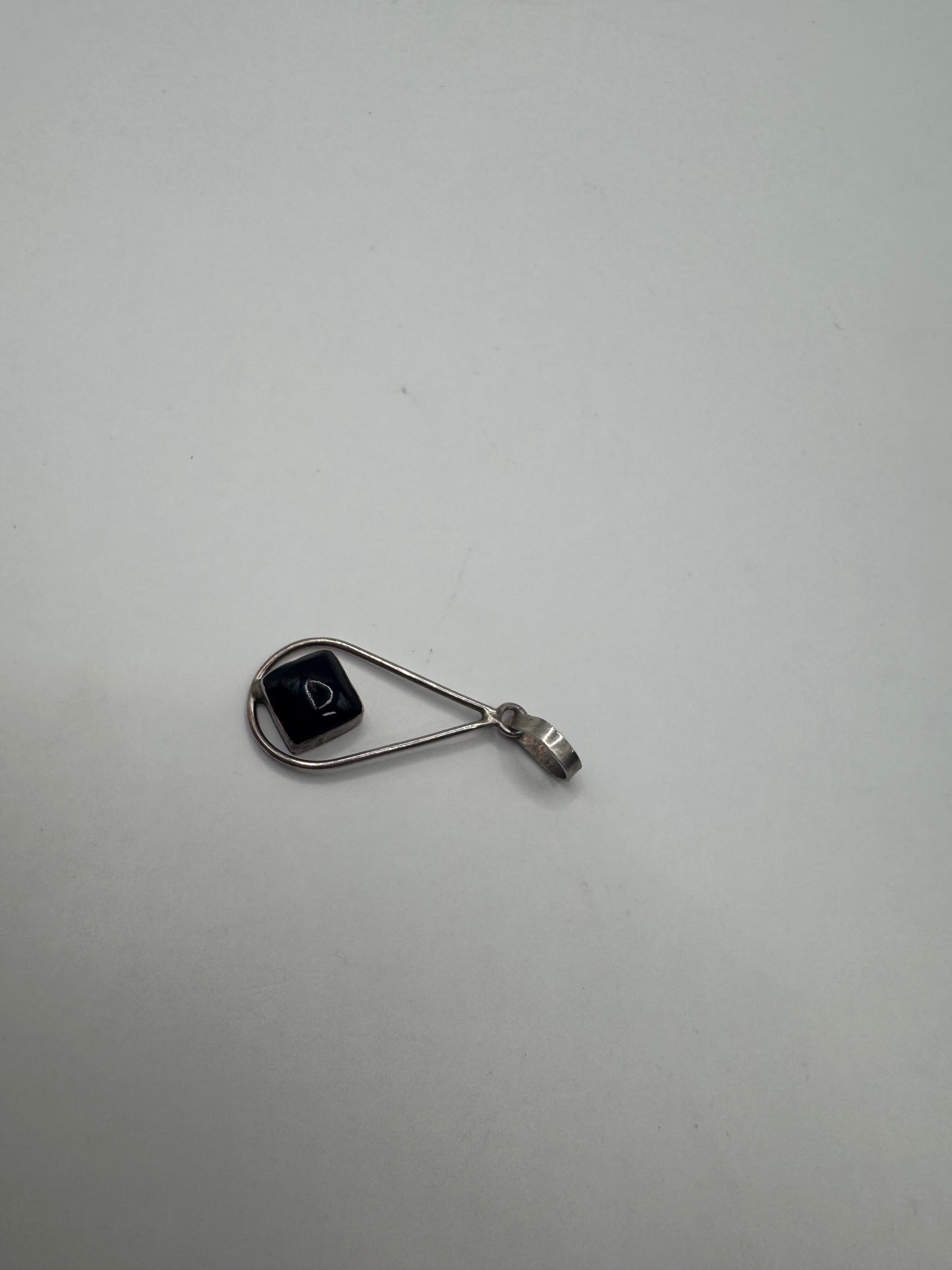 Vintage Sterling Silver Teardrop Pendant with Black Onyx