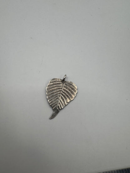 Vintage Sterling Silver Leaf Pendant