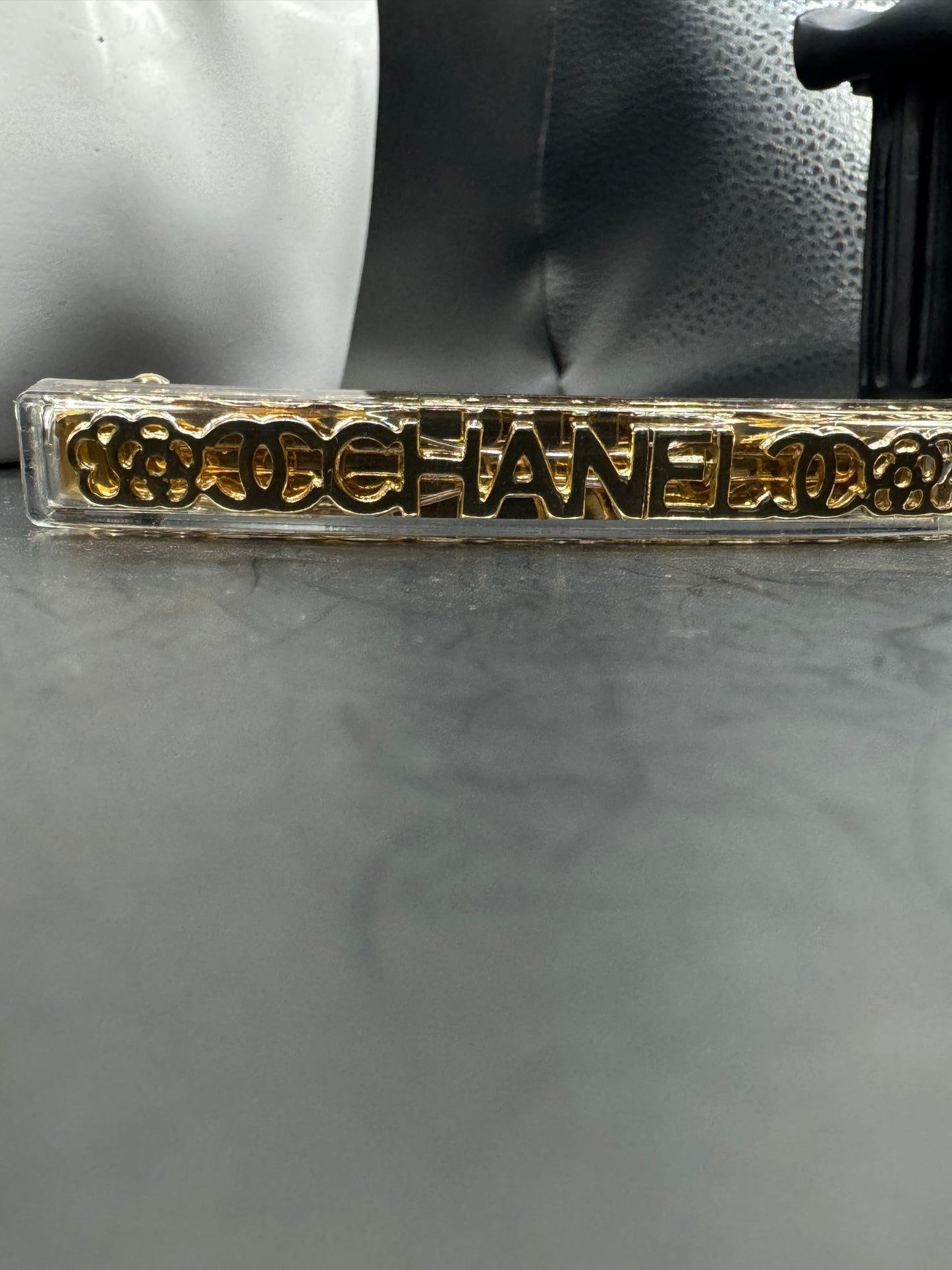 Vintage CHANEL Barrette Hair Clip – Gold Tone Logo Lucite Barrette – Late 1970s / Early 1980s – Made in France – Rare Collectible