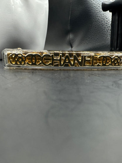 Vintage CHANEL Barrette Hair Clip – Gold Tone Logo Lucite Barrette – Late 1970s / Early 1980s – Made in France – Rare Collectible