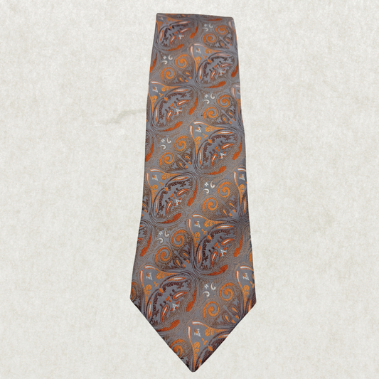 Vintage Van Heusen Silk Tie – 100% Silk, Classic Menswear