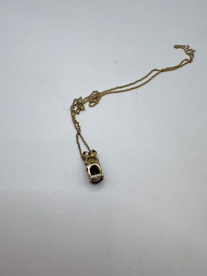 Vintage Sterling Silver Gold-Plated Necklace with Black Onyx Pendant – Excellent Condition