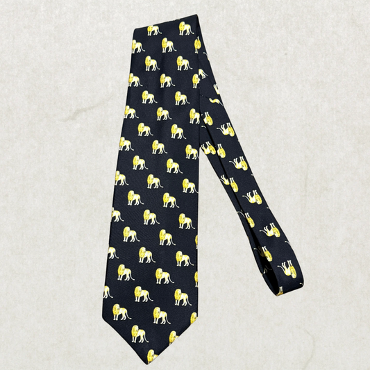 Vintage Into Africa Lion Print 100% Silk Tie – Novelty Animal Necktie 57” x 4”