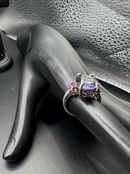 Vintage Sterling Silver Ring with Large Purple Stone & Pink Side Accents – Statement Cocktail Ring Sz 7