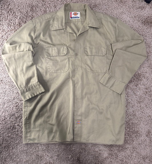 Vintage Dickies Work Shirt – Size L, Long Sleeve, Classic Khaki