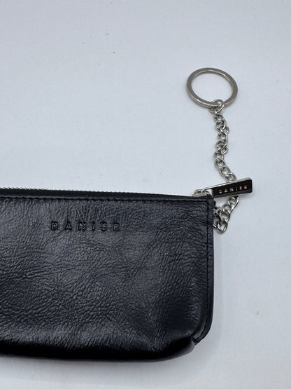 Danier Black Leather Key Pouch – Excellent Condition