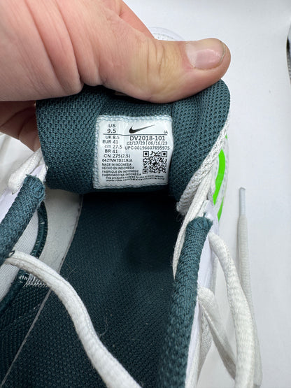 Nike Court Vapor Lite 2 Men’s Tennis Shoes – White | US 9.5 / EU 43