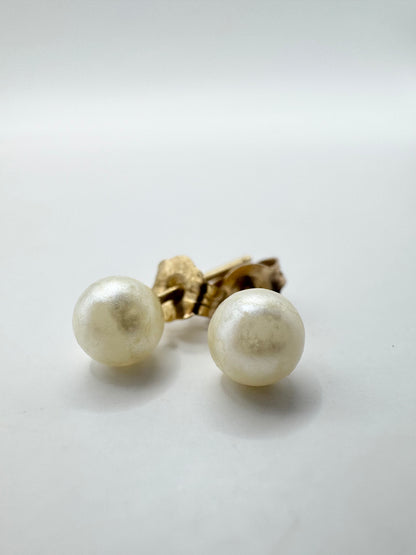 10K Gold Pearl Stud Earrings