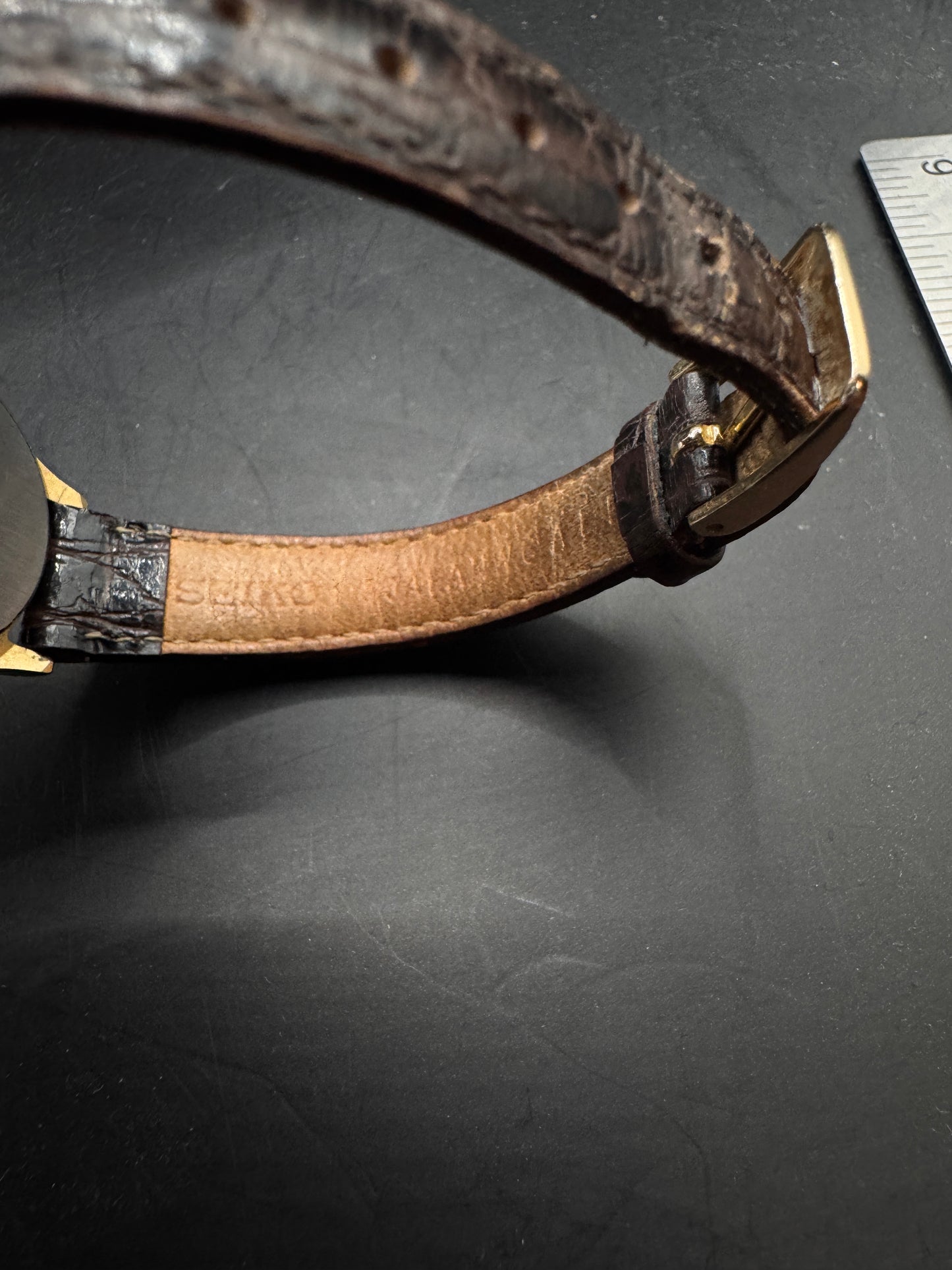 Vintage Seiko Quartz 7N83-6A10 Wristwatch (R1)