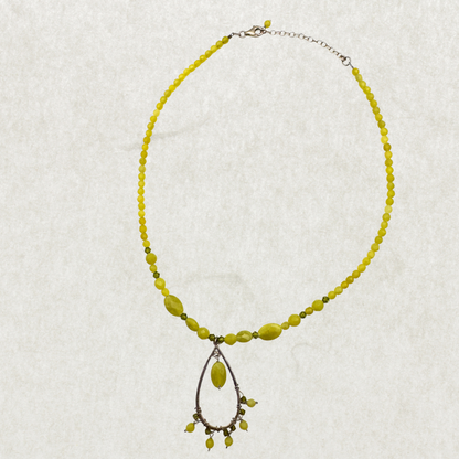 Vintage Handmade Green Jade Gemstone Necklace – Wire-Wrapped Teardrop Pendant, 925 Clasp