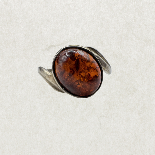 Vintage Sterling Silver Oval Amber Ring Size 5