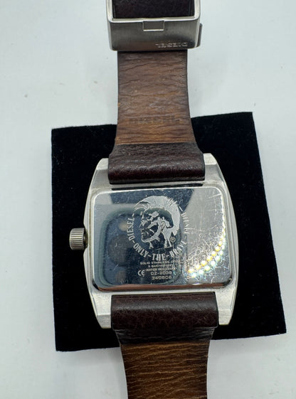 Rare Vintage Men’s Diesel Watch DZ-2039 – Bold Style, Iconic Design