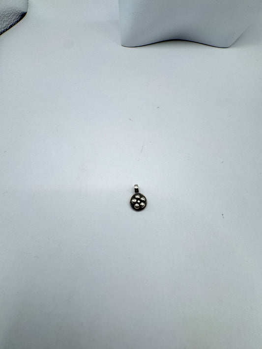 Vintage Sterling Silver Floral Pendant – Excellent Condition