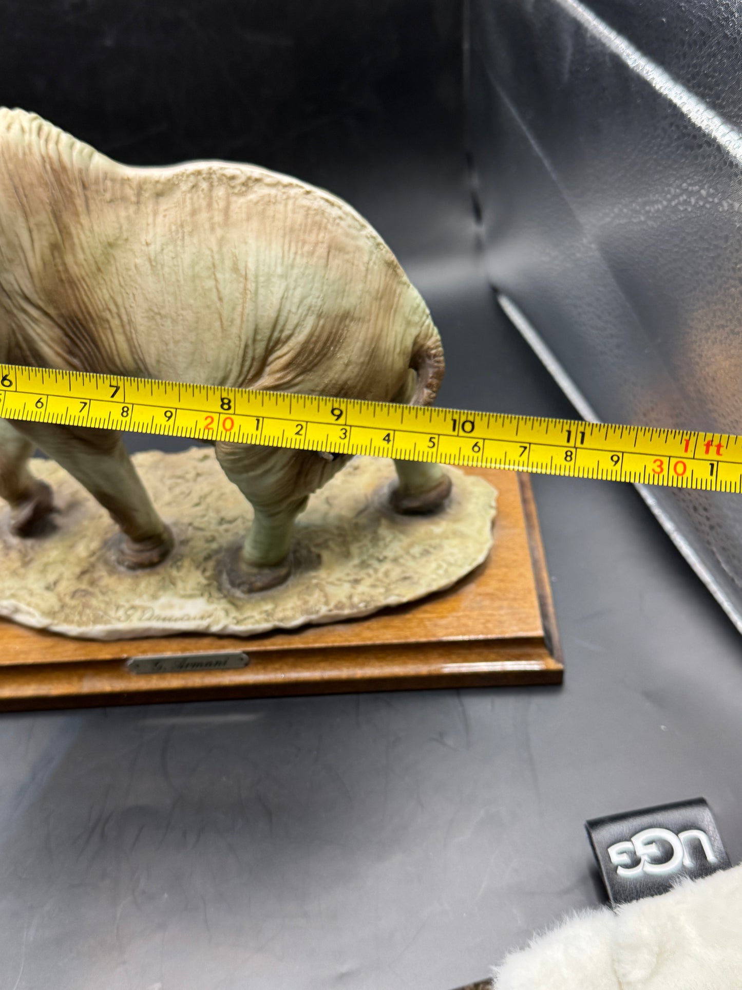 Giuseppe Armani Florence Capodimonte Elephant Sculpture – Signed G. Armani – Hand Painted Figurine on Wood Base – Damaged Tusk