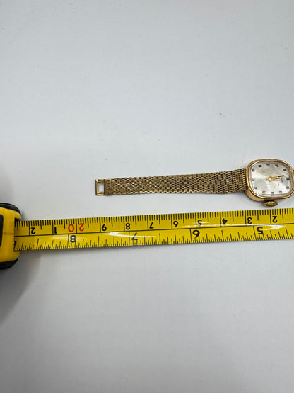 Vintage Timex Mechanical Women’s Watch – Gold-Tone Mesh, Working, Cracked Glass